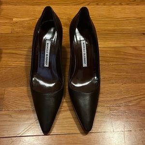 Manolo Blahnik brown leather heel